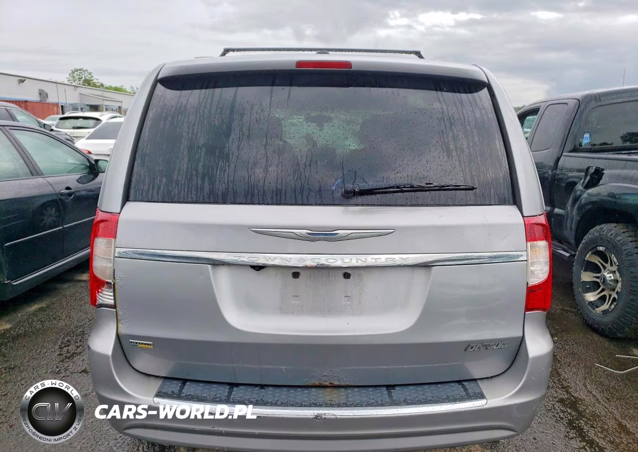 2014 Chrysler Town & Country Touring VIN:2C4RC1BG2ER220977 - 6