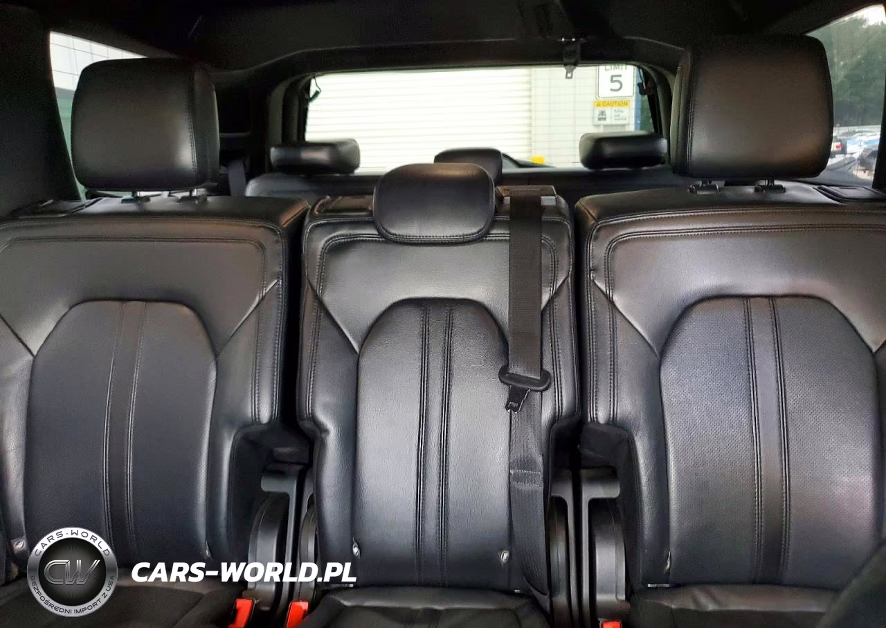 2020 Ford Expedition Limited VIN:1FMJU1KT8LEA21168 - 10