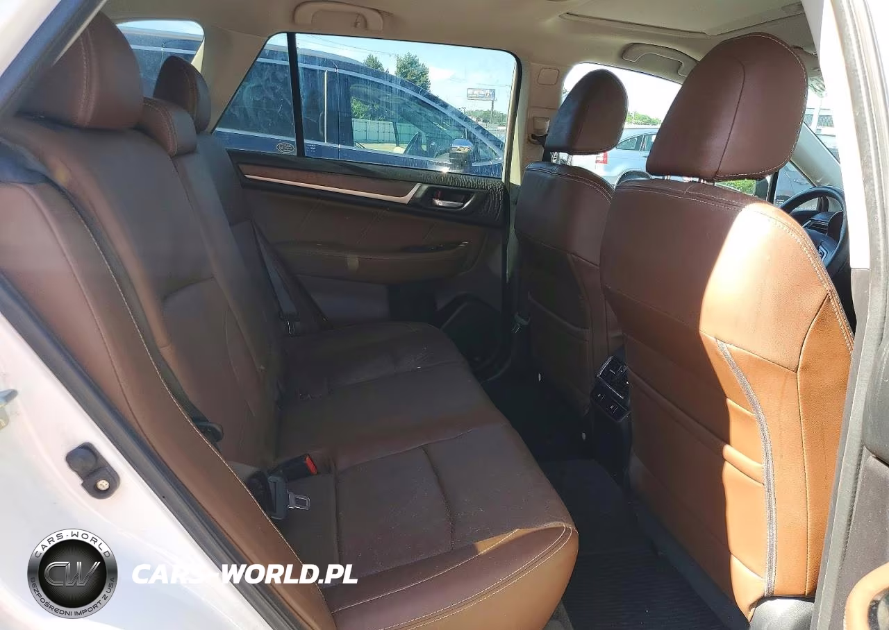 2017 Subaru Outback Touring VIN:4S4BSATC2H3306900 - 11
