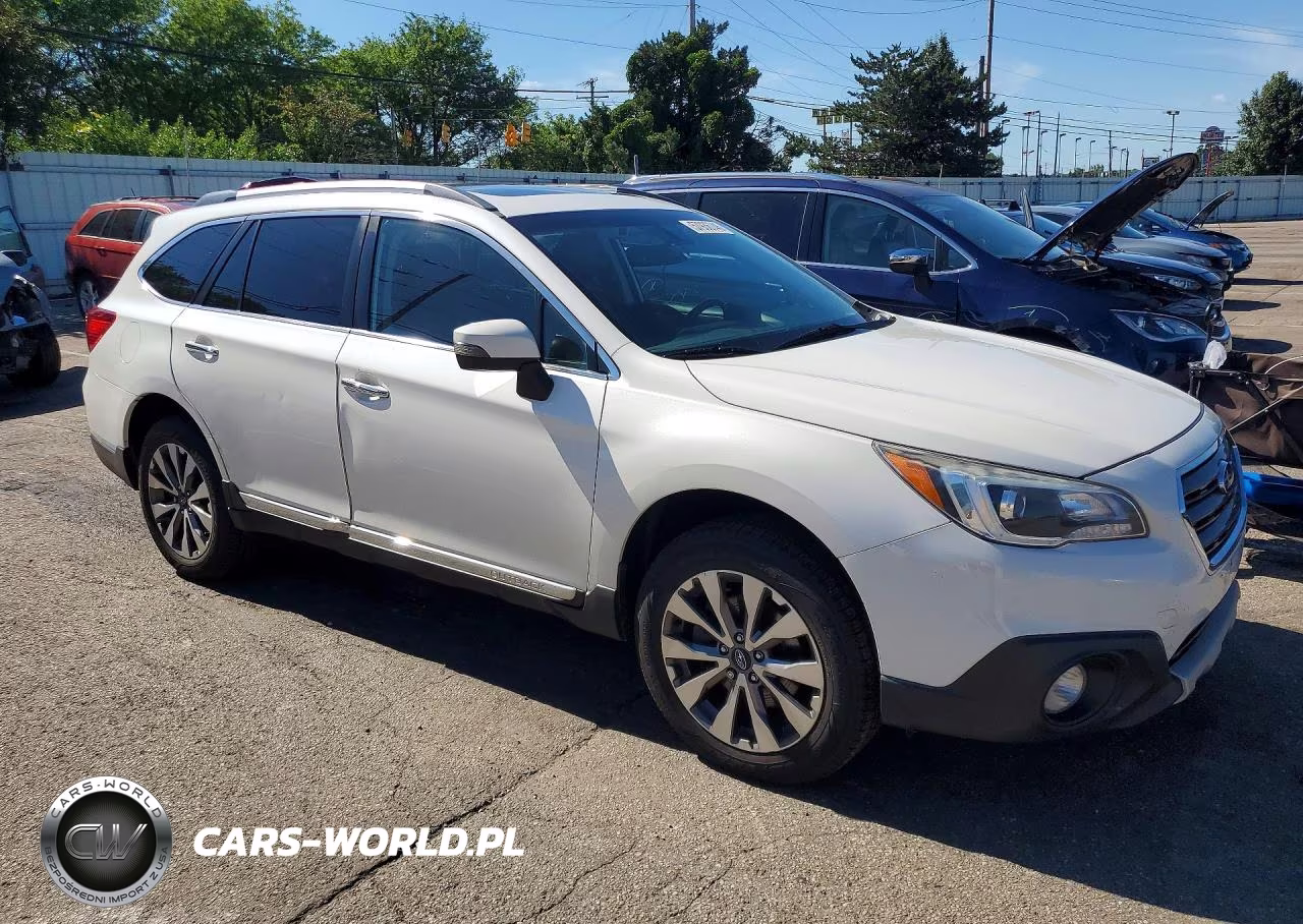 2017 Subaru Outback Touring VIN:4S4BSATC2H3306900 - 4