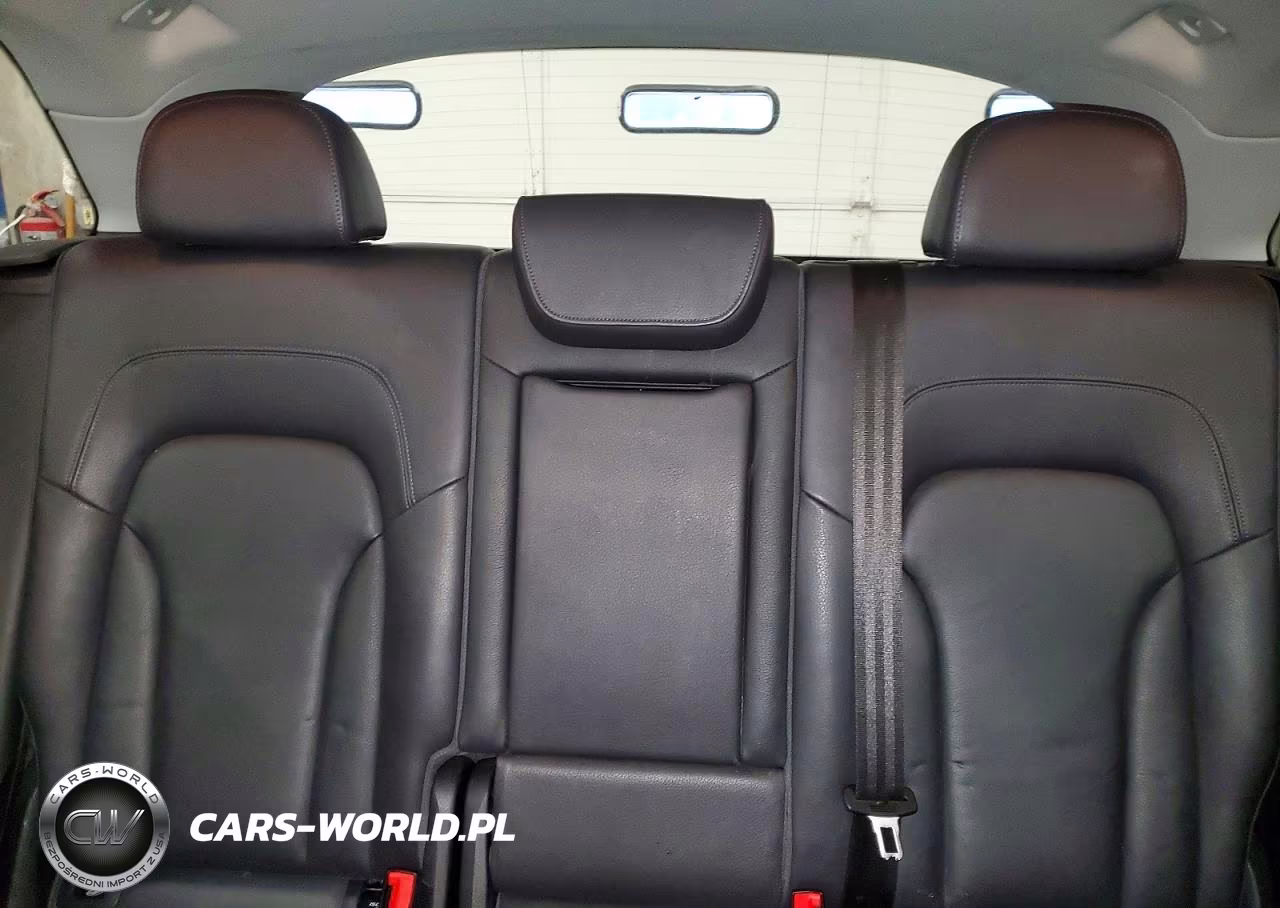 2014 Audi Q5 Premium Plus VIN:WA1LFAFP3EA074708 - 10