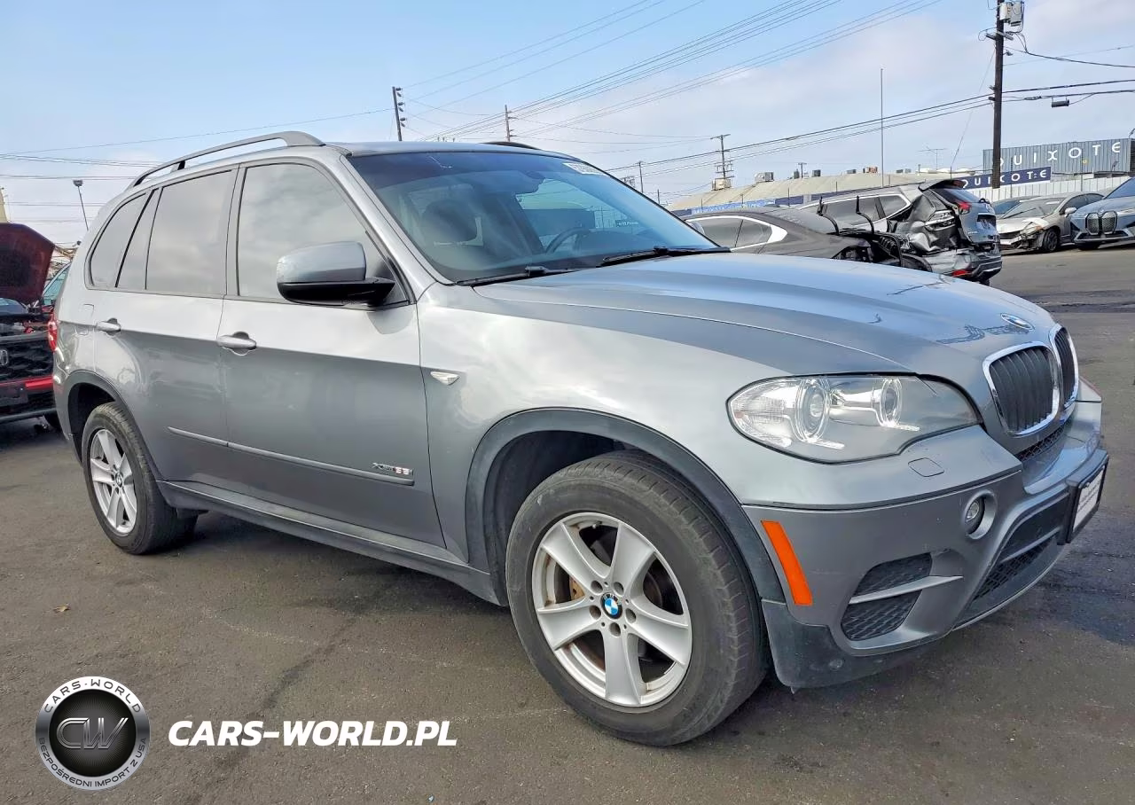 2013 BMW X5 xDrive35I VIN:5UXZV4C55D0G51932 - 4