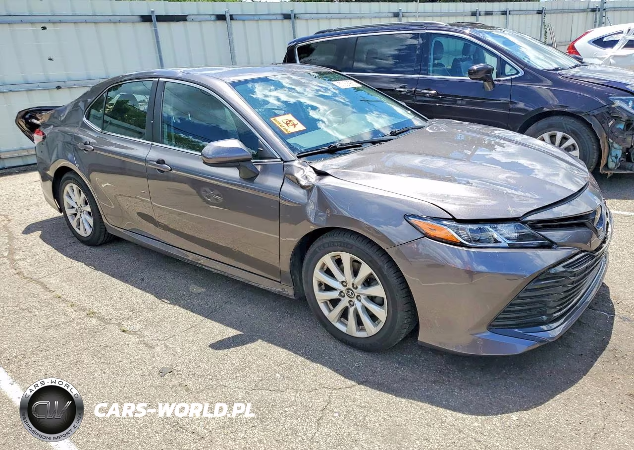 2020 Toyota Camry Le VIN:4T1C11AK0LU928108 - 4