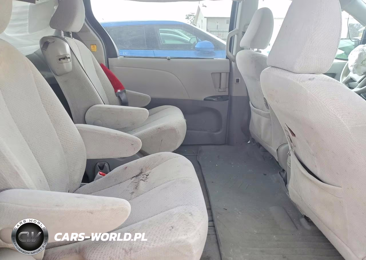 2012 Toyota Sienna Le VIN:5TDKK3DC2CS249250 - 11