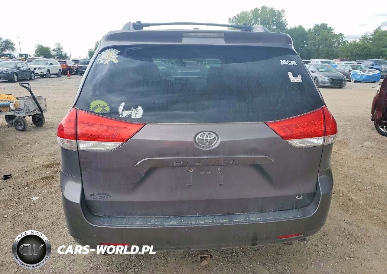 2012 Toyota Sienna Le VIN:5TDKK3DC2CS249250 - 6