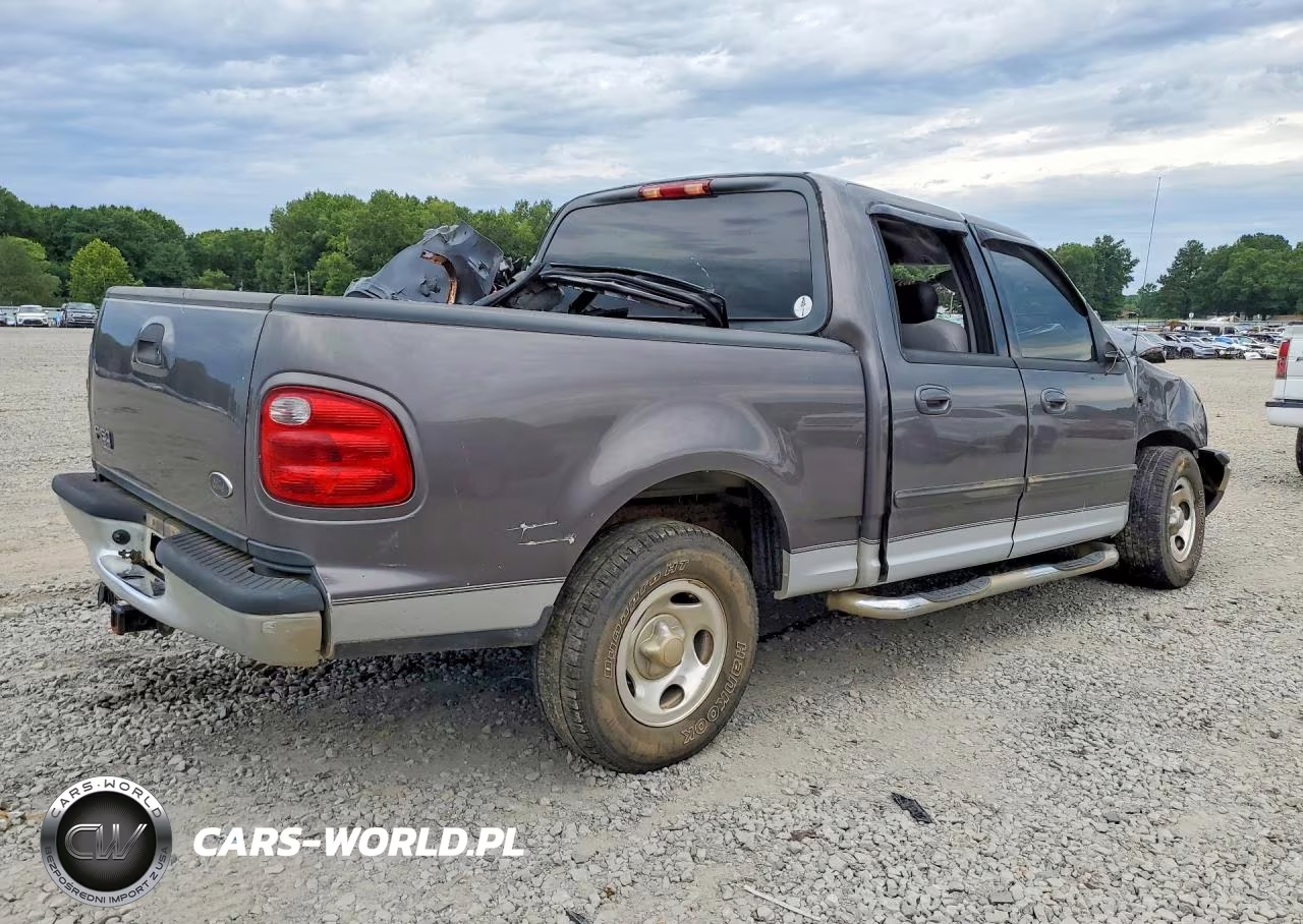 2003 Ford F150 Supercrew VIN:1FTRW07L43KC47388 - 3