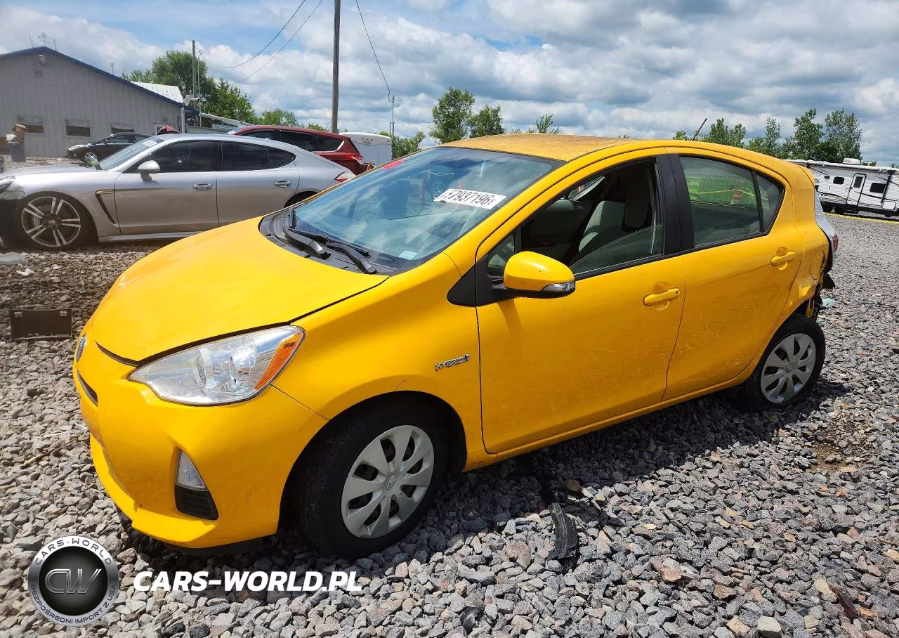 2014 Toyota Prius C One