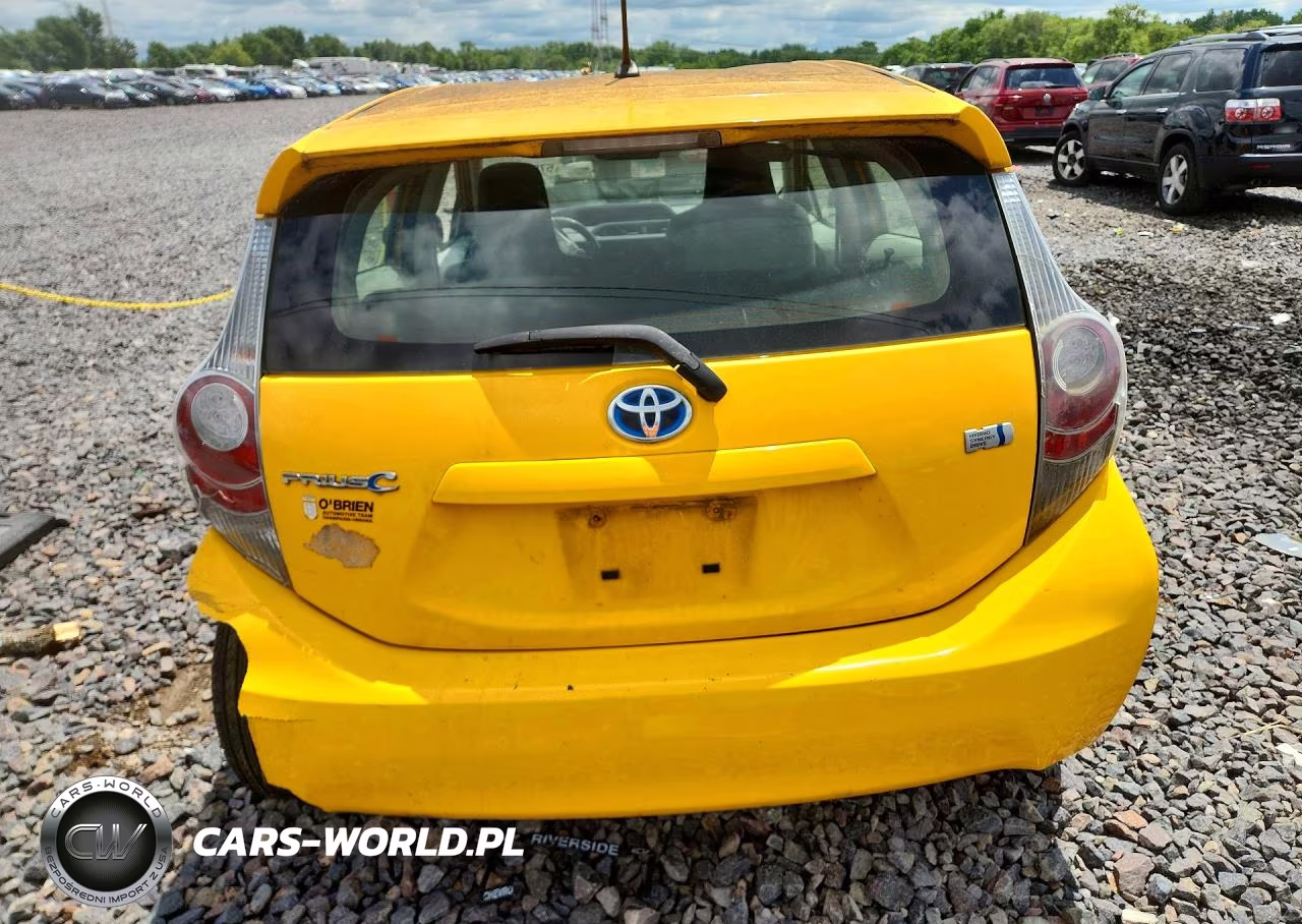 2014 Toyota Prius C One VIN:JTDKDTB37E1076709 - 6