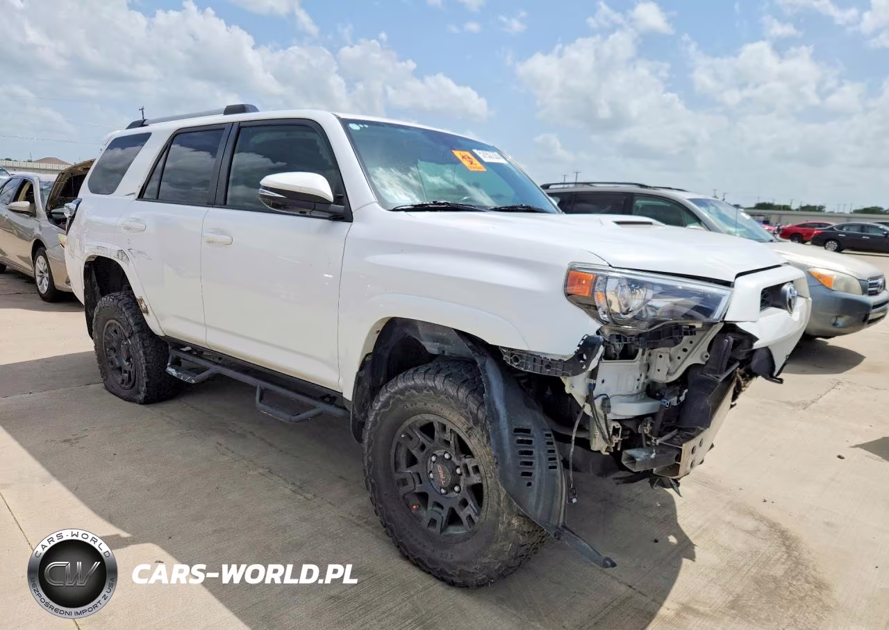 2016 Toyota 4Runner Trail Premium VIN:JTEBU5JR1G5385262 - 4