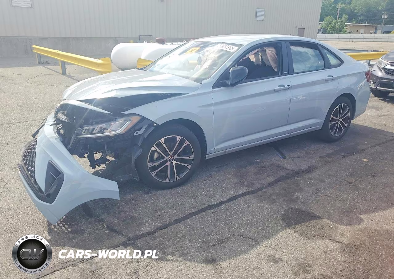 2025 Volkswagen Jetta Sport VIN:3VWBX7BU0SM032358 - 1