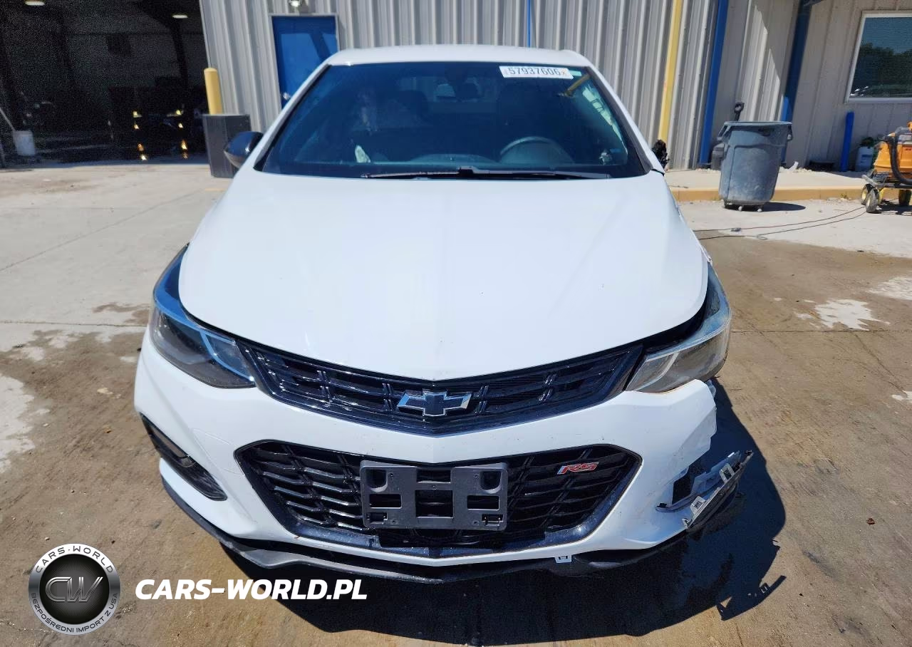 2018 Chevrolet Cruze Lt VIN:1G1BE5SM7J7123447 - 5