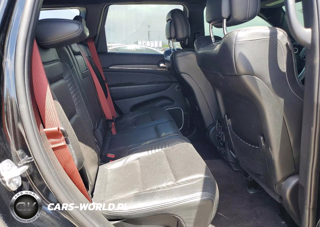 2018 Jeep Grand Cherokee Srt 4X4 VIN:1C4RJFDJ8JC438761 - 10