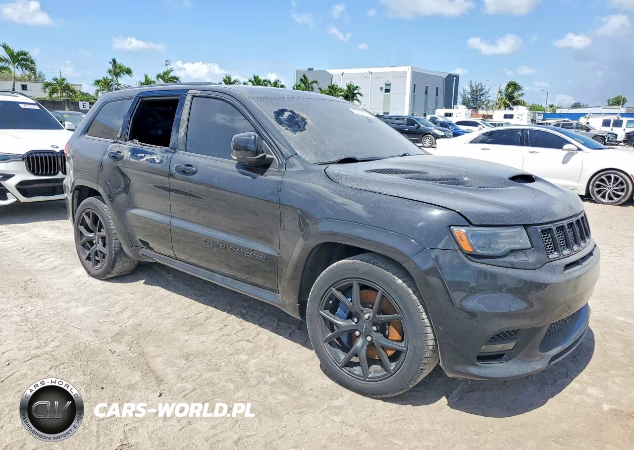 2018 Jeep Grand Cherokee Srt 4X4 VIN:1C4RJFDJ8JC438761 - 4