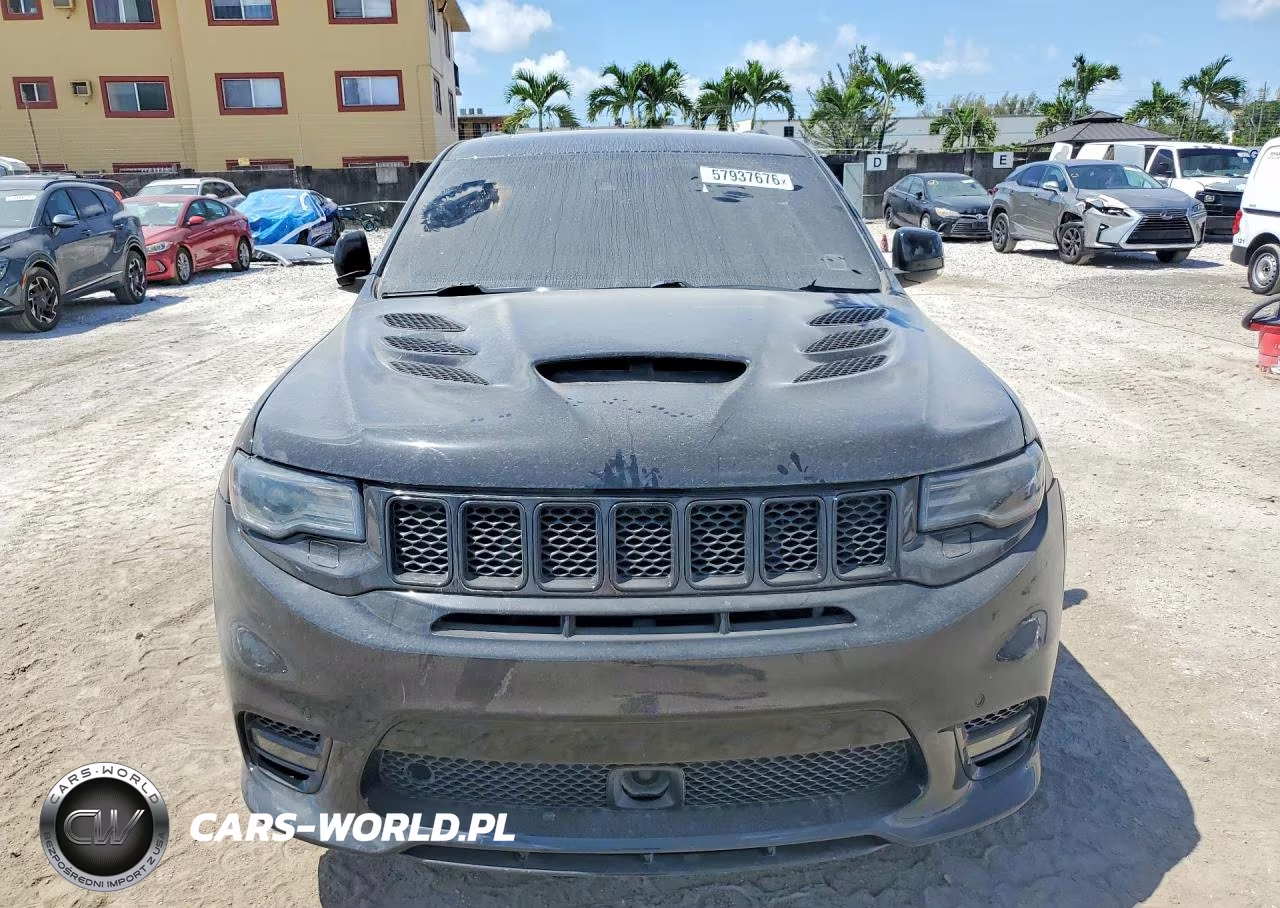 2018 Jeep Grand Cherokee Srt 4X4 VIN:1C4RJFDJ8JC438761 - 5