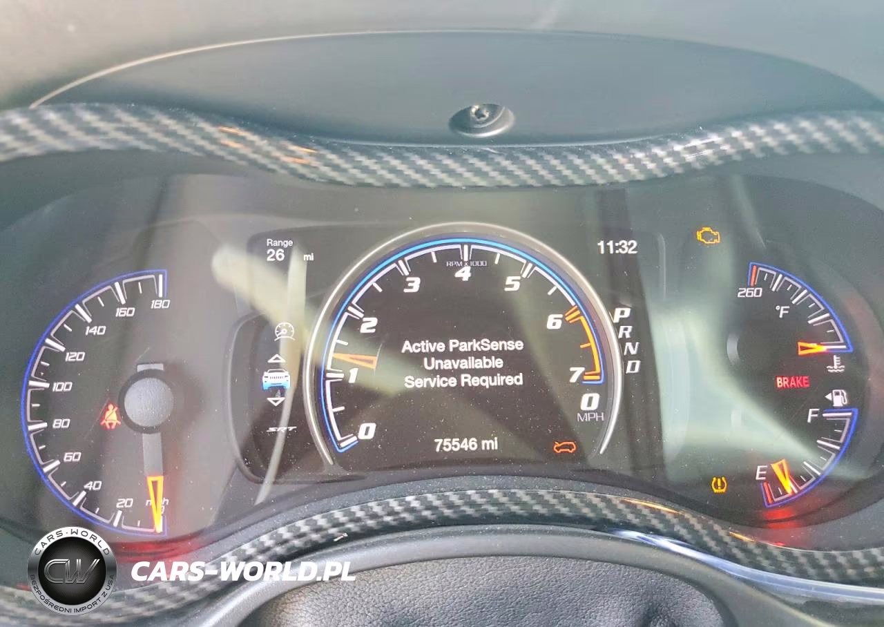 2018 Jeep Grand Cherokee Srt 4X4 VIN:1C4RJFDJ8JC438761 - 9