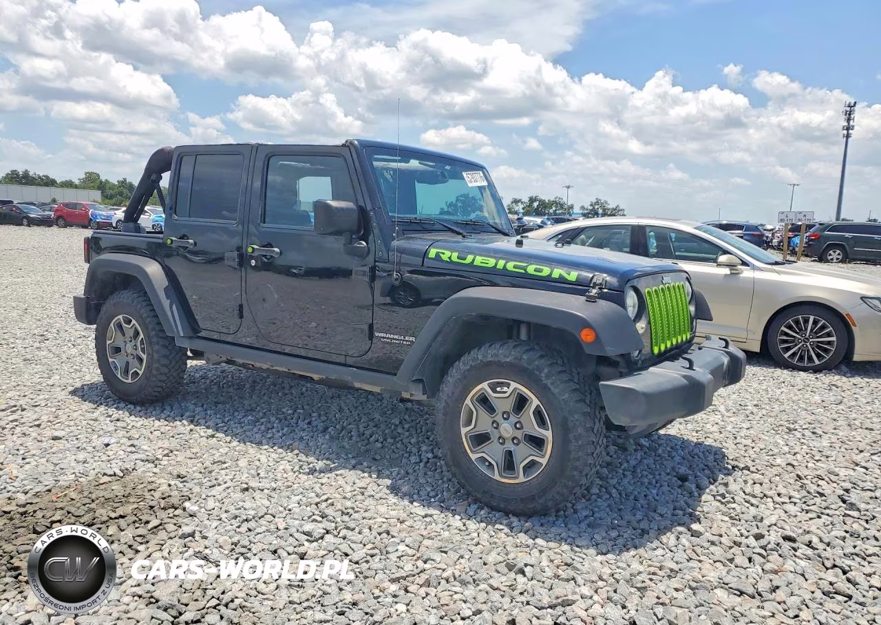 2016 Jeep Wrangler Unlimited Rubicon VIN:1C4BJWFG8GL102961 - 4
