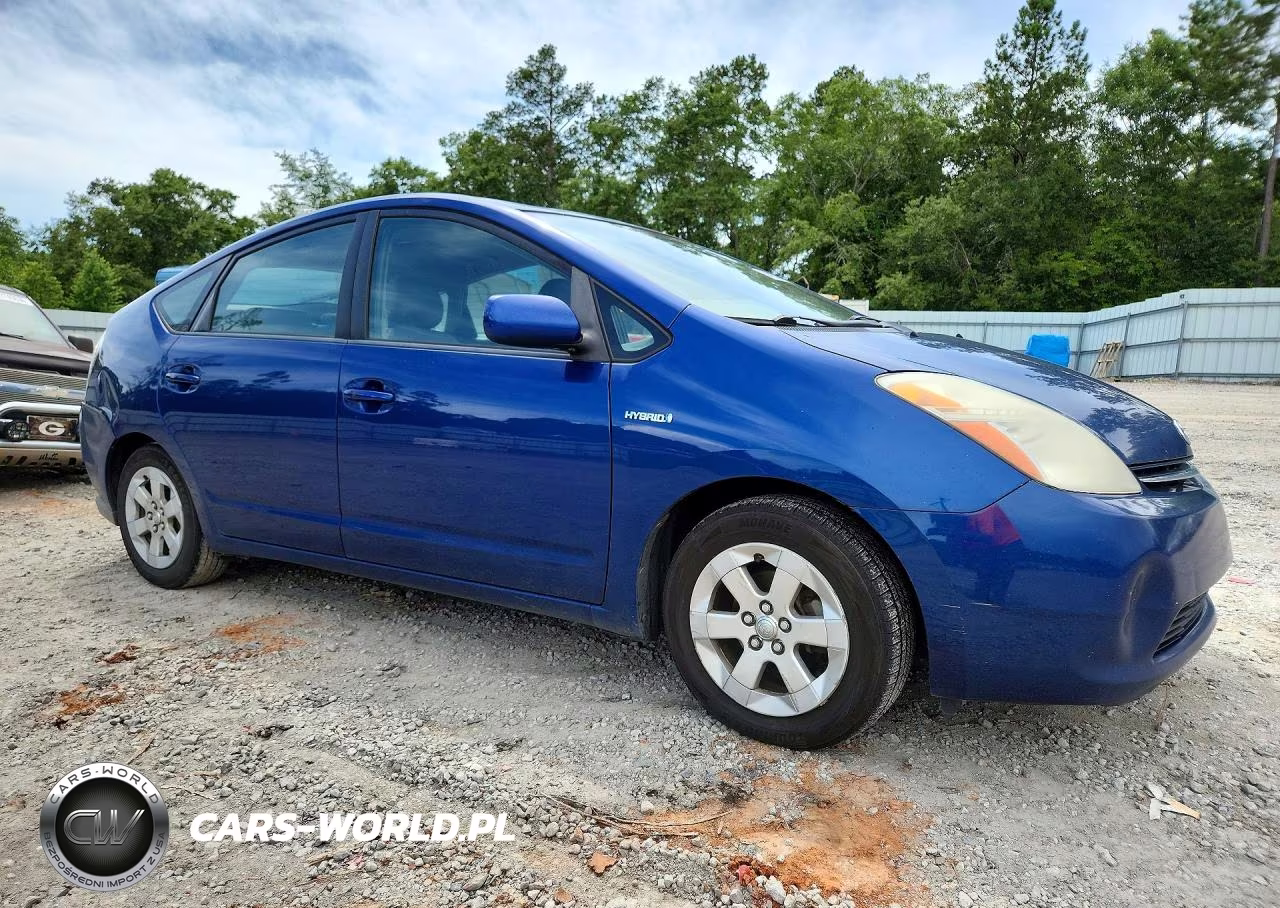 2008 Toyota Prius Base VIN:JTDKB20U087815335 - 4