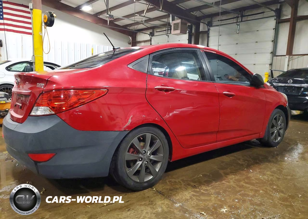 2013 Hyundai Accent Gls VIN:KMHCU4AE5DU436582 - 3