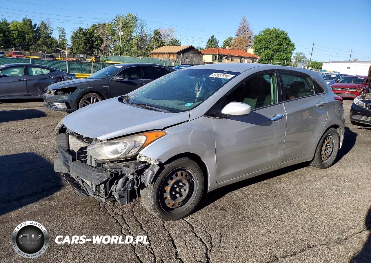 2016 Hyundai Elantra Gt Base – zdjęcie 1 z 12