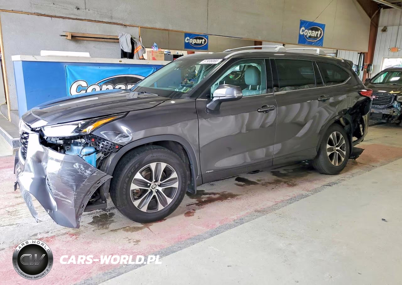 2022 Toyota Highlander Hybrid Xle – zdjęcie 1 z 13