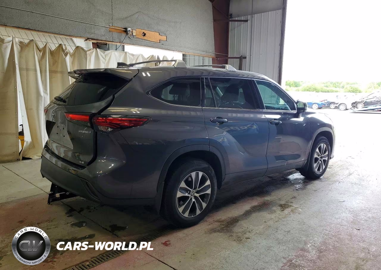 2022 Toyota Highlander Hybrid Xle VIN:5TDGBRCH5NS558736 - 3