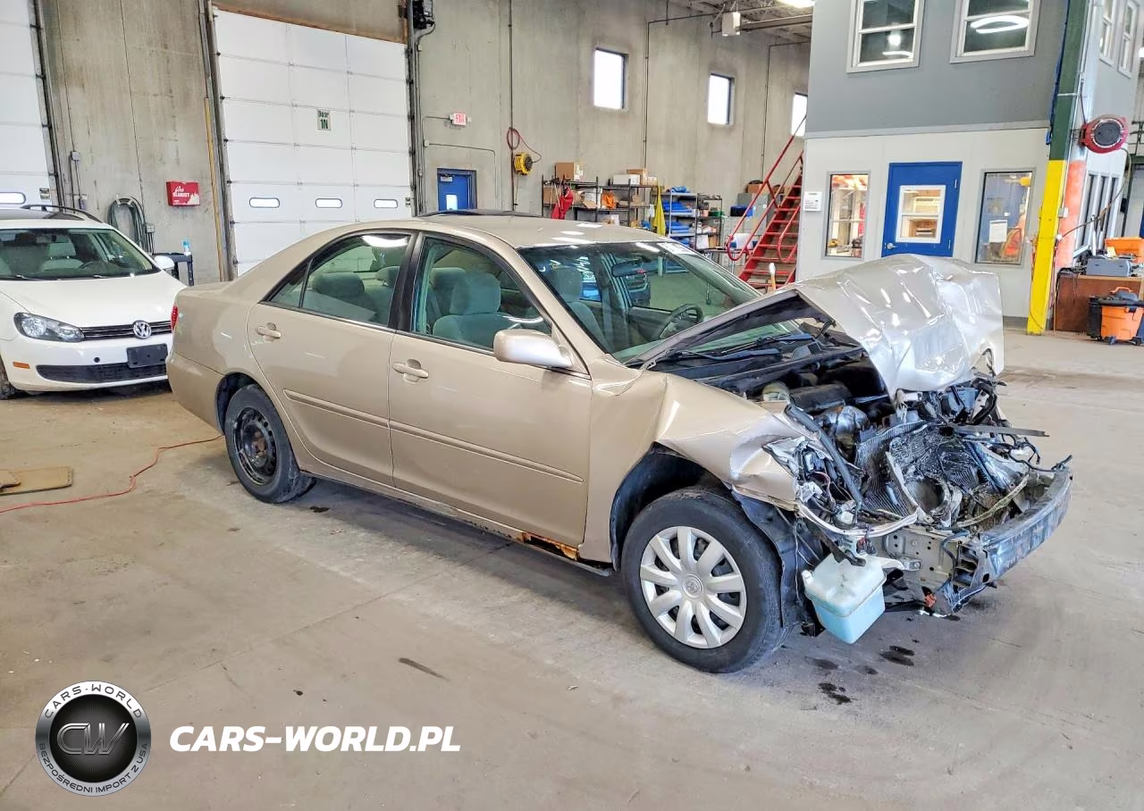 2006 Toyota Camry Le VIN:4T1BE32KX6U139947 - 4