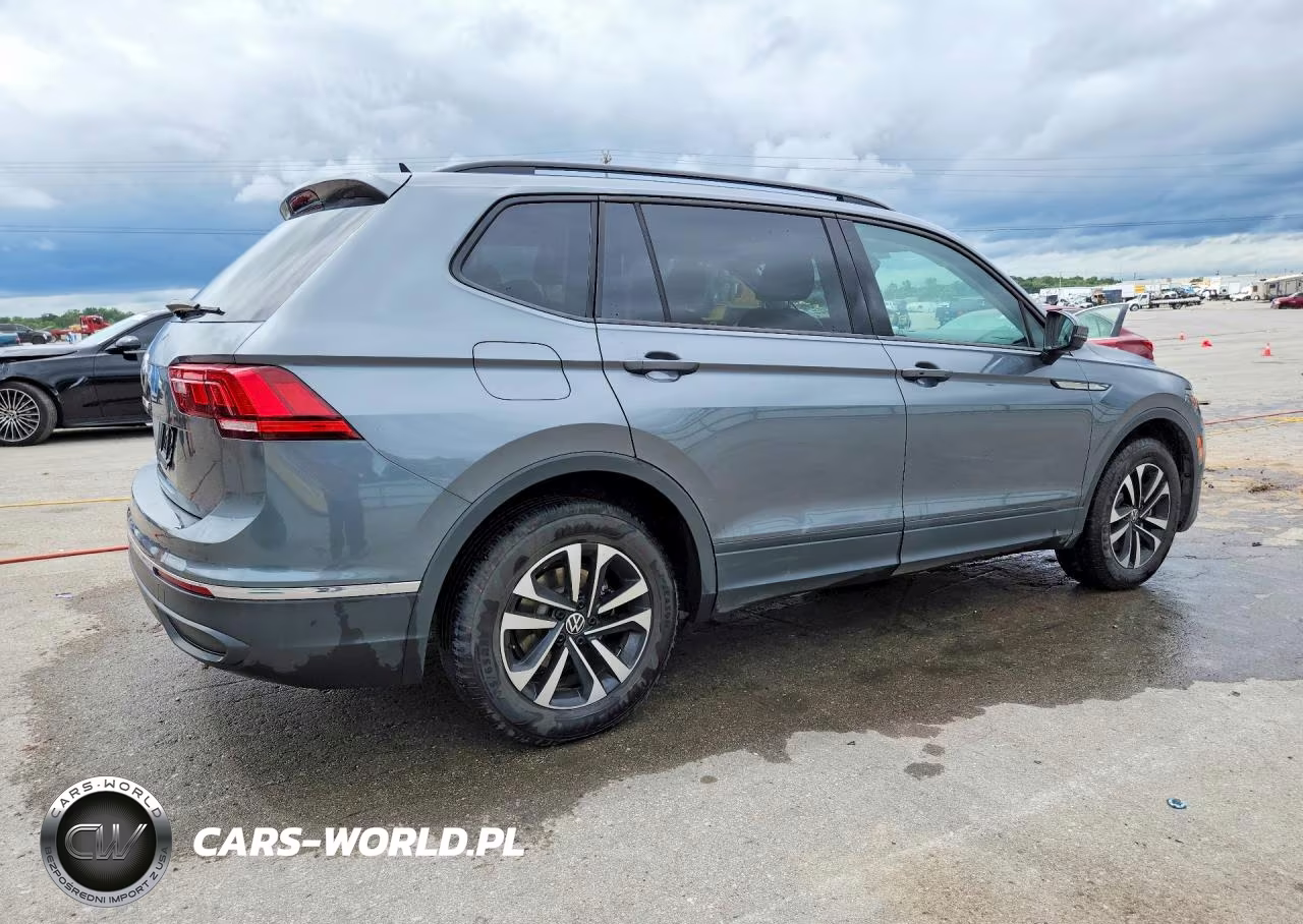 2023 Volkswagen Tiguan S VIN:3VVRB7AX9PM035084 - 3