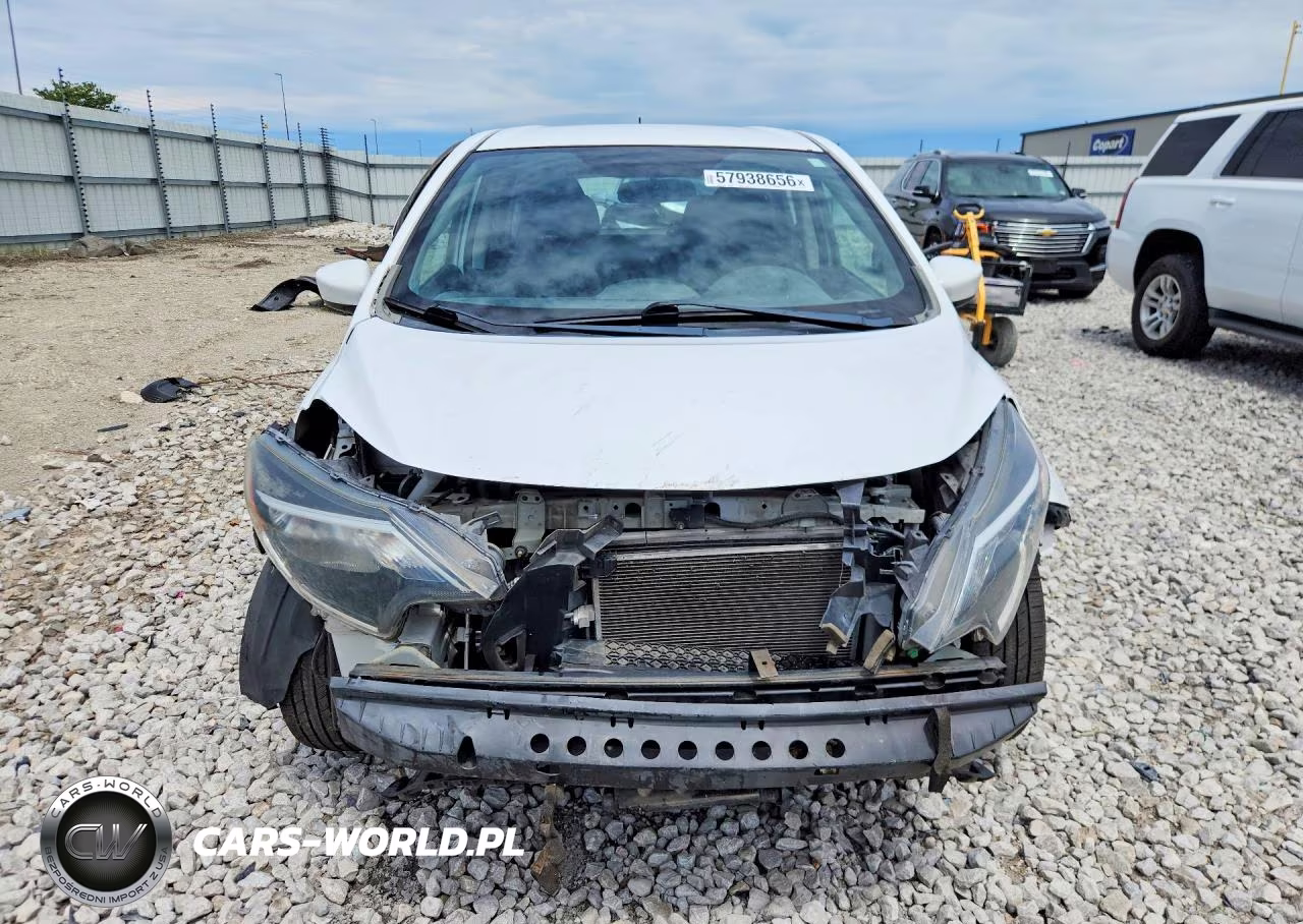 2017 Nissan Versa Note S Plus VIN:3N1CE2CP9HL372280 - 5
