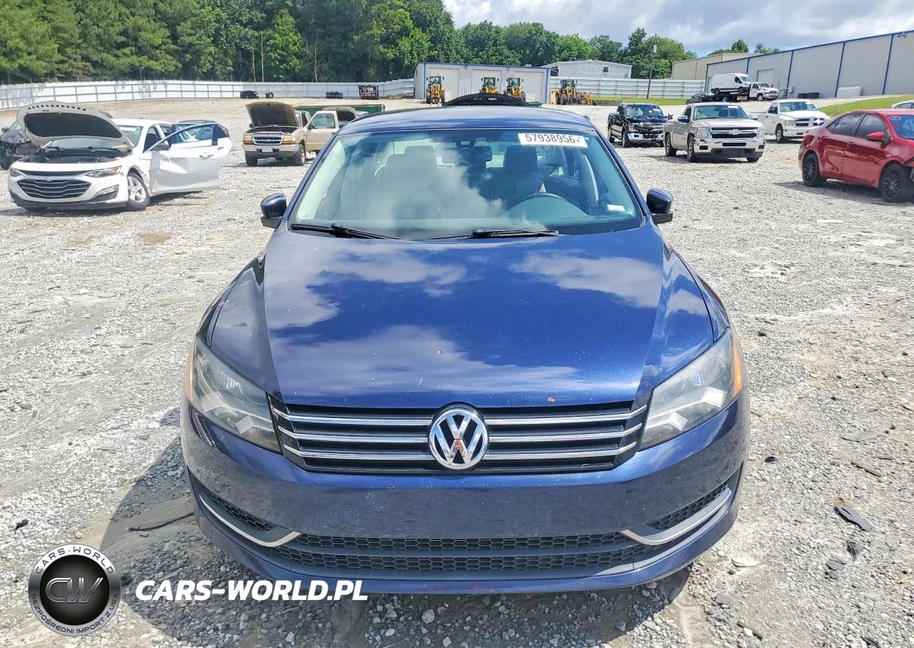 2014 Volkswagen Passat S VIN:1VWAS7A38EC031256 - 5