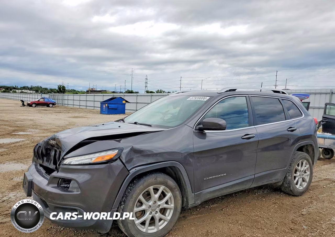 2016 Jeep Cherokee Latitude – zdjęcie 1 z 13