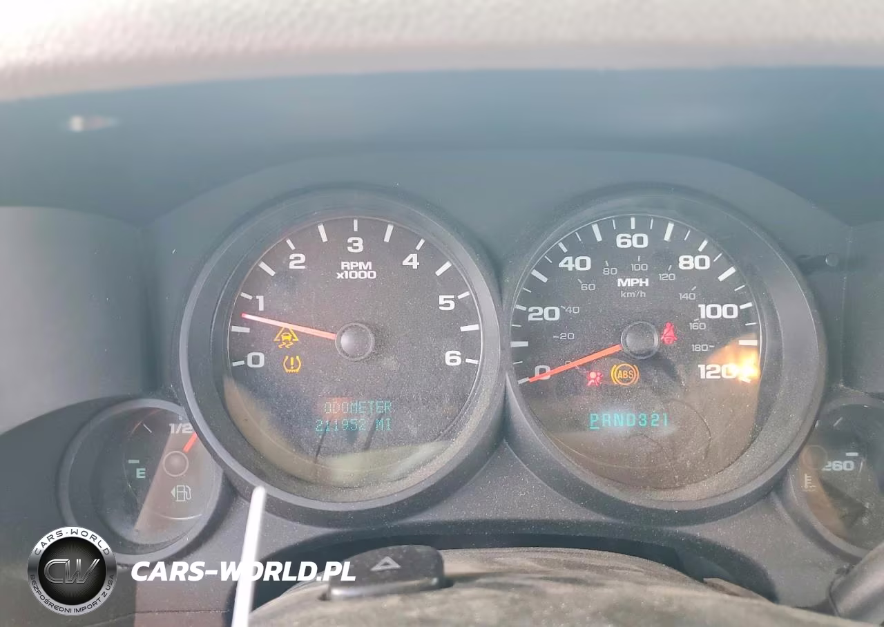 2011 Chevrolet Silverado C1500 VIN:1GCNCPEX2BZ228544 - 9