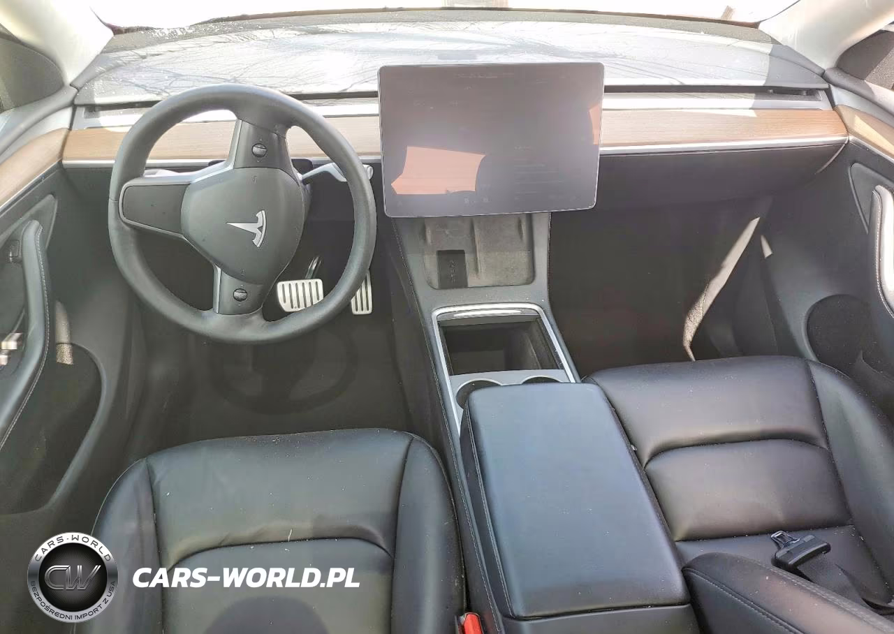 2023 Tesla Model Y VIN:7SAYGDEF6PF585930 - 8