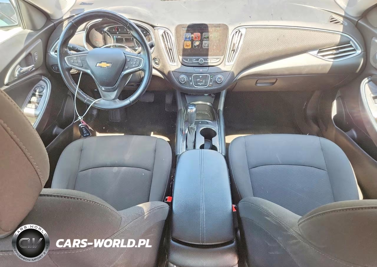 2018 Chevrolet Malibu Lt VIN:1G1ZD5STXJF270764 - 8