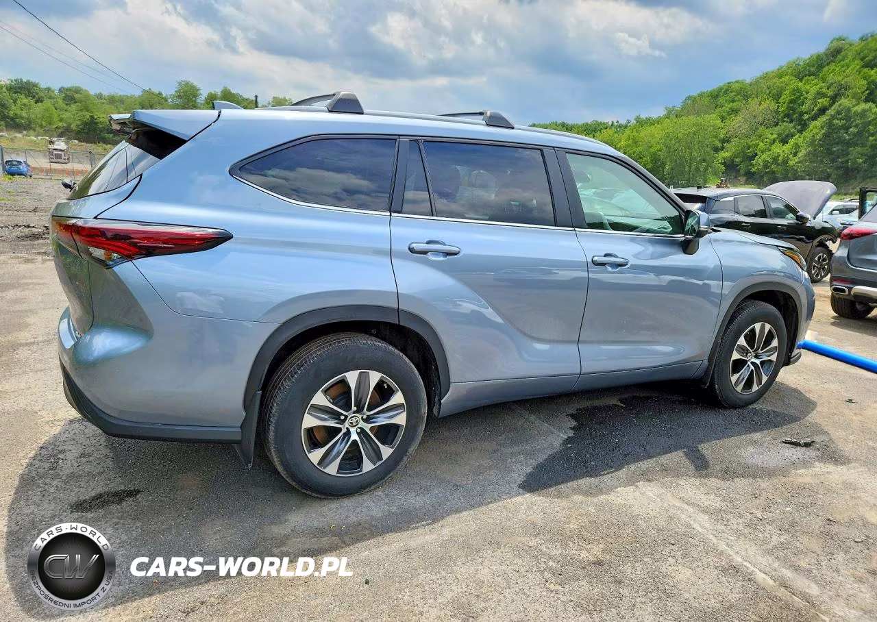 2024 Toyota Highlander Xle VIN:5TDKDRAH6RS052930 - 3