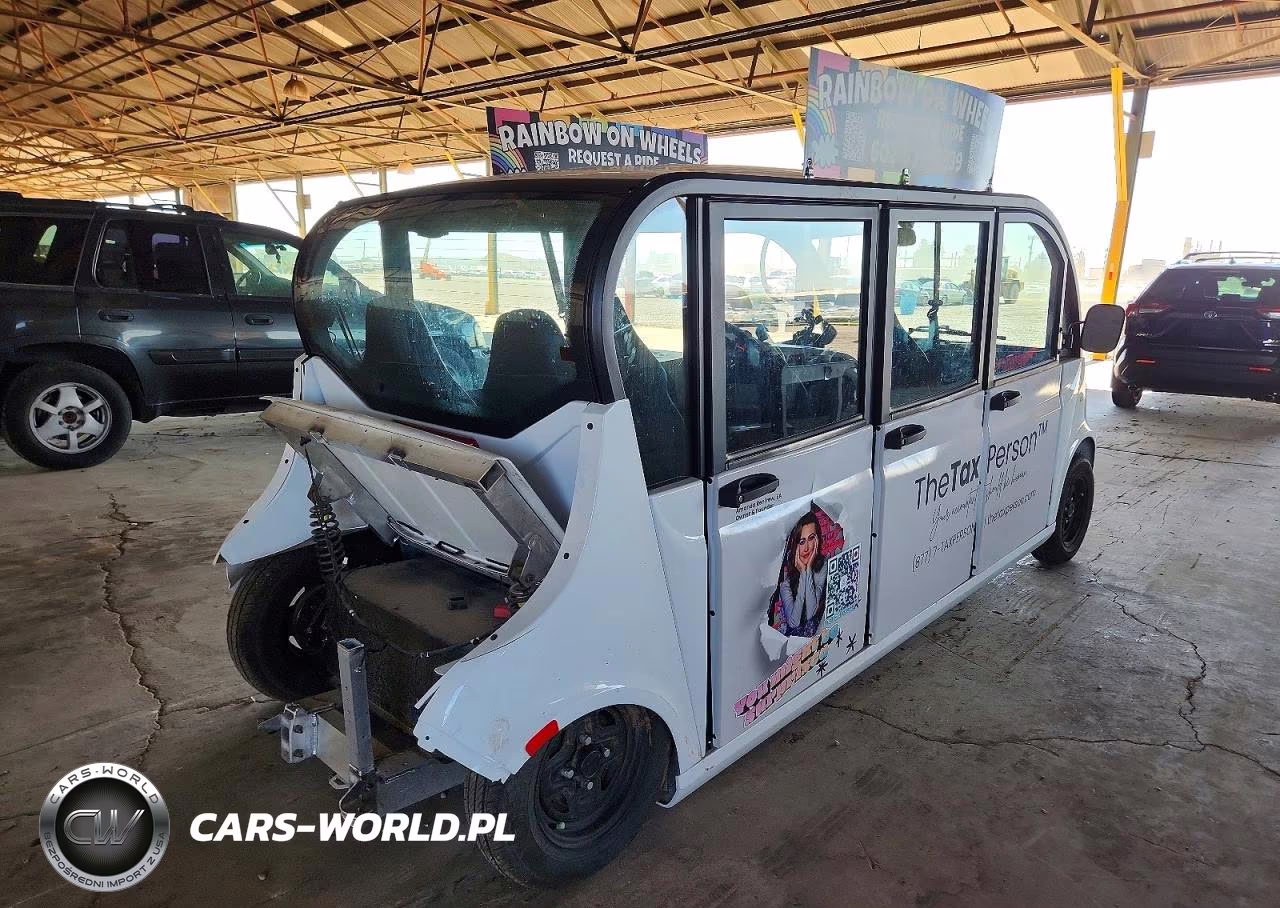 2025 Global Electric Motors E6 VIN:7SXG6AEA9S5000148 - 4