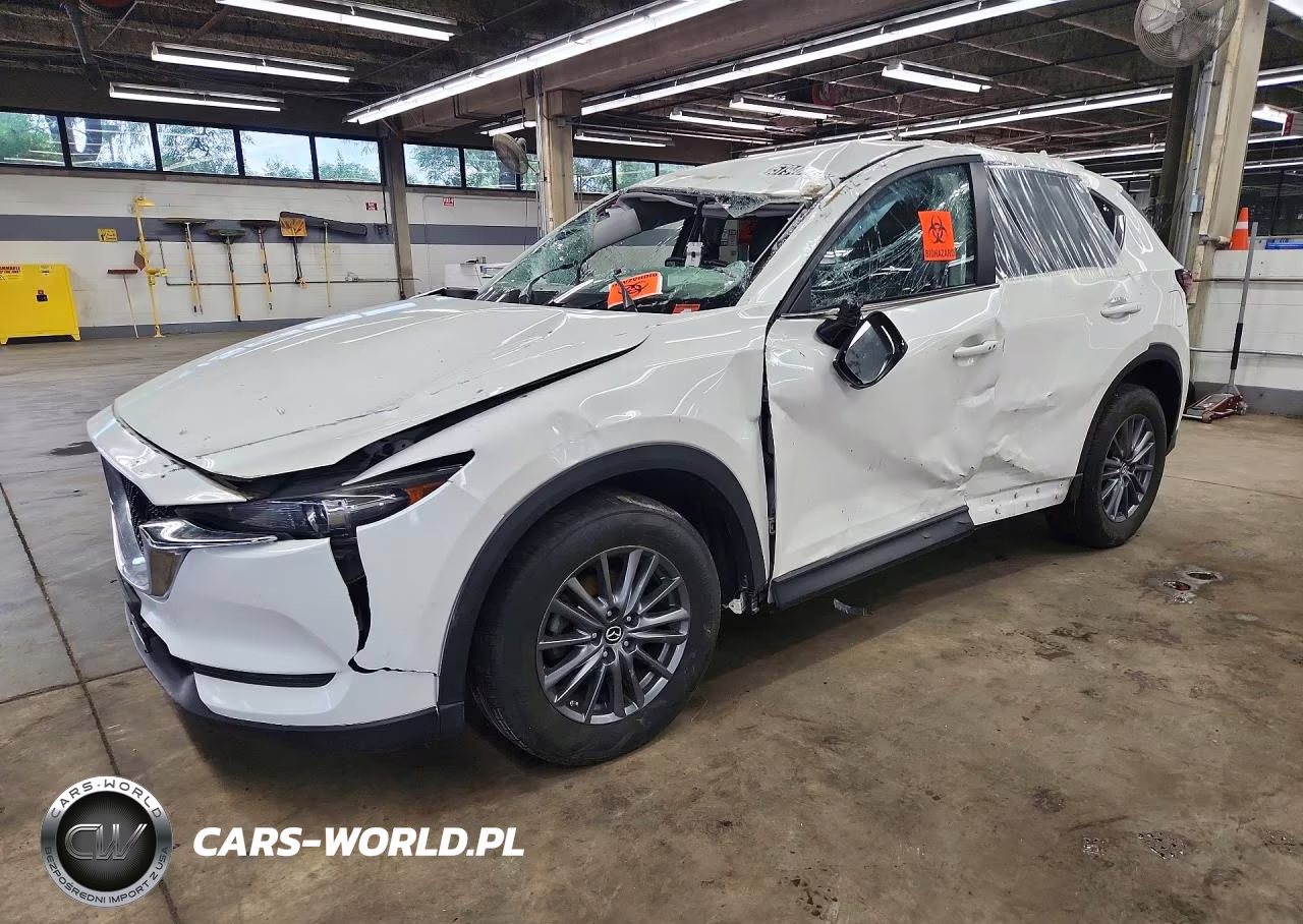 2017 Mazda Cx-5 Touring – zdjęcie 1 z 12