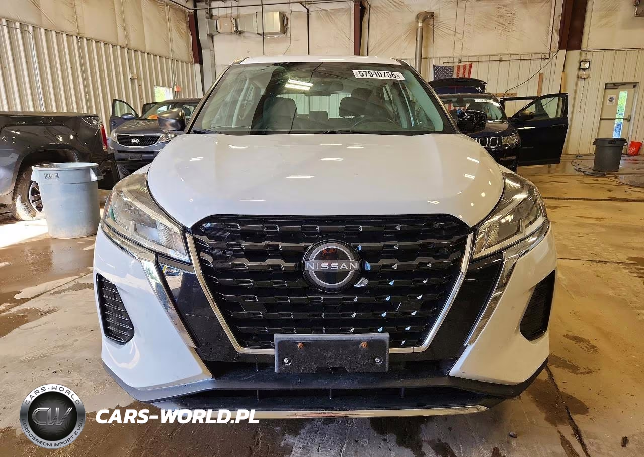 2023 Nissan Kicks S VIN:3N1CP5BV4PL496497 - 5