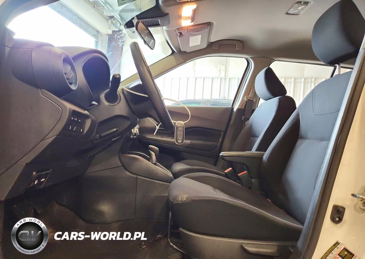 2023 Nissan Kicks S VIN:3N1CP5BV4PL496497 - 7