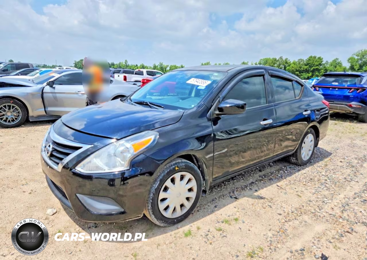 2017 Nissan Versa 1.6 Sv