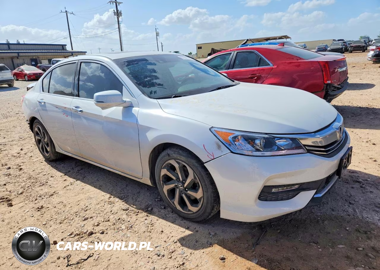 2017 Honda Accord Exl VIN:1HGCR3F05HA030923 - 4