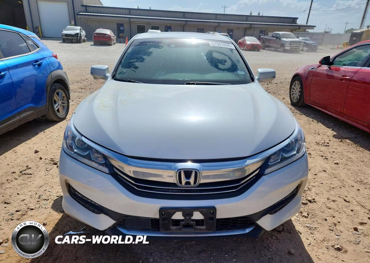 2017 Honda Accord Exl VIN:1HGCR3F05HA030923 - 5