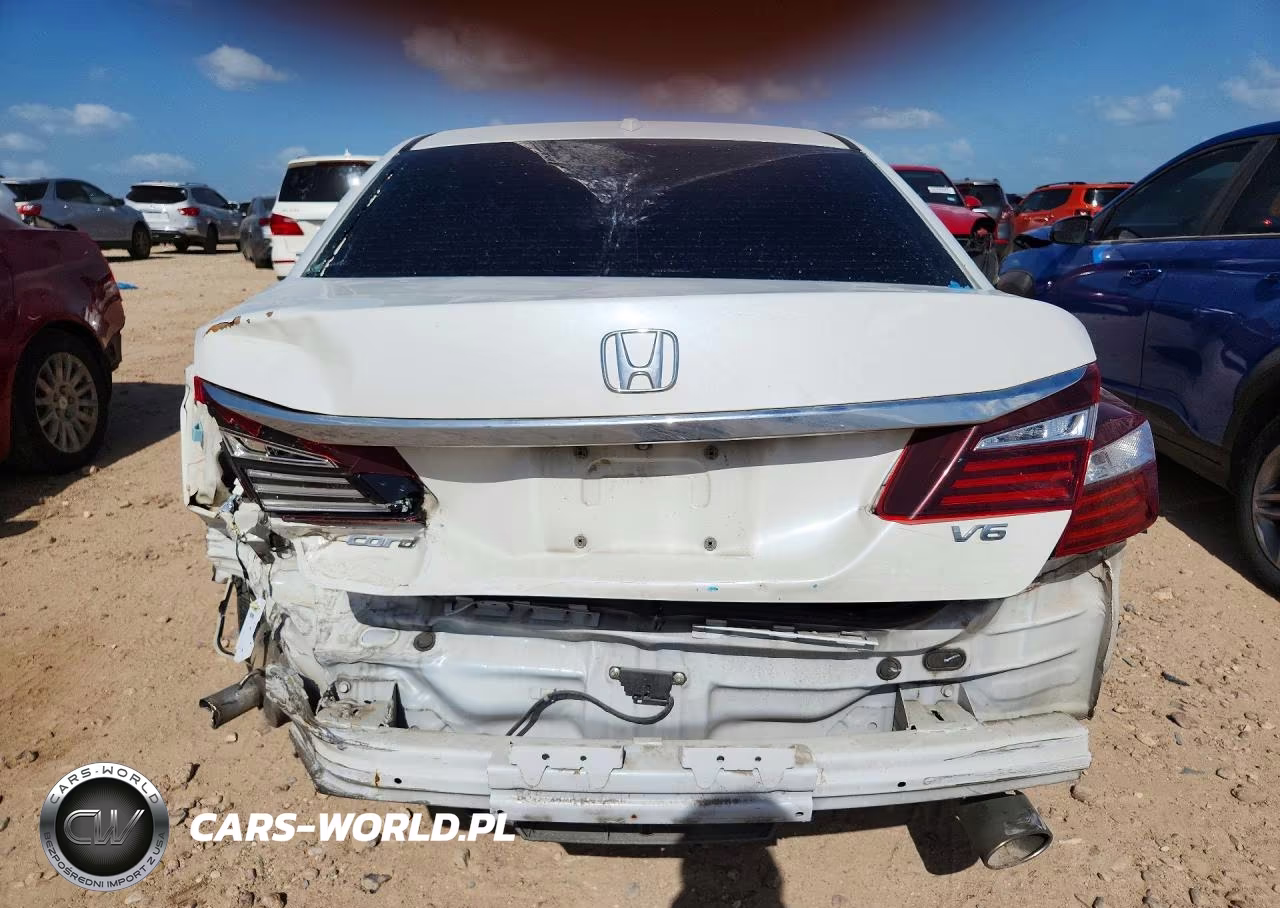 2017 Honda Accord Exl VIN:1HGCR3F05HA030923 - 6