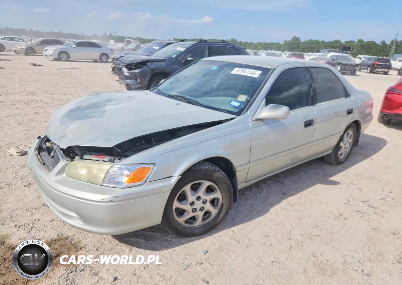2001 Toyota Camry Le – zdjęcie 1 z 12