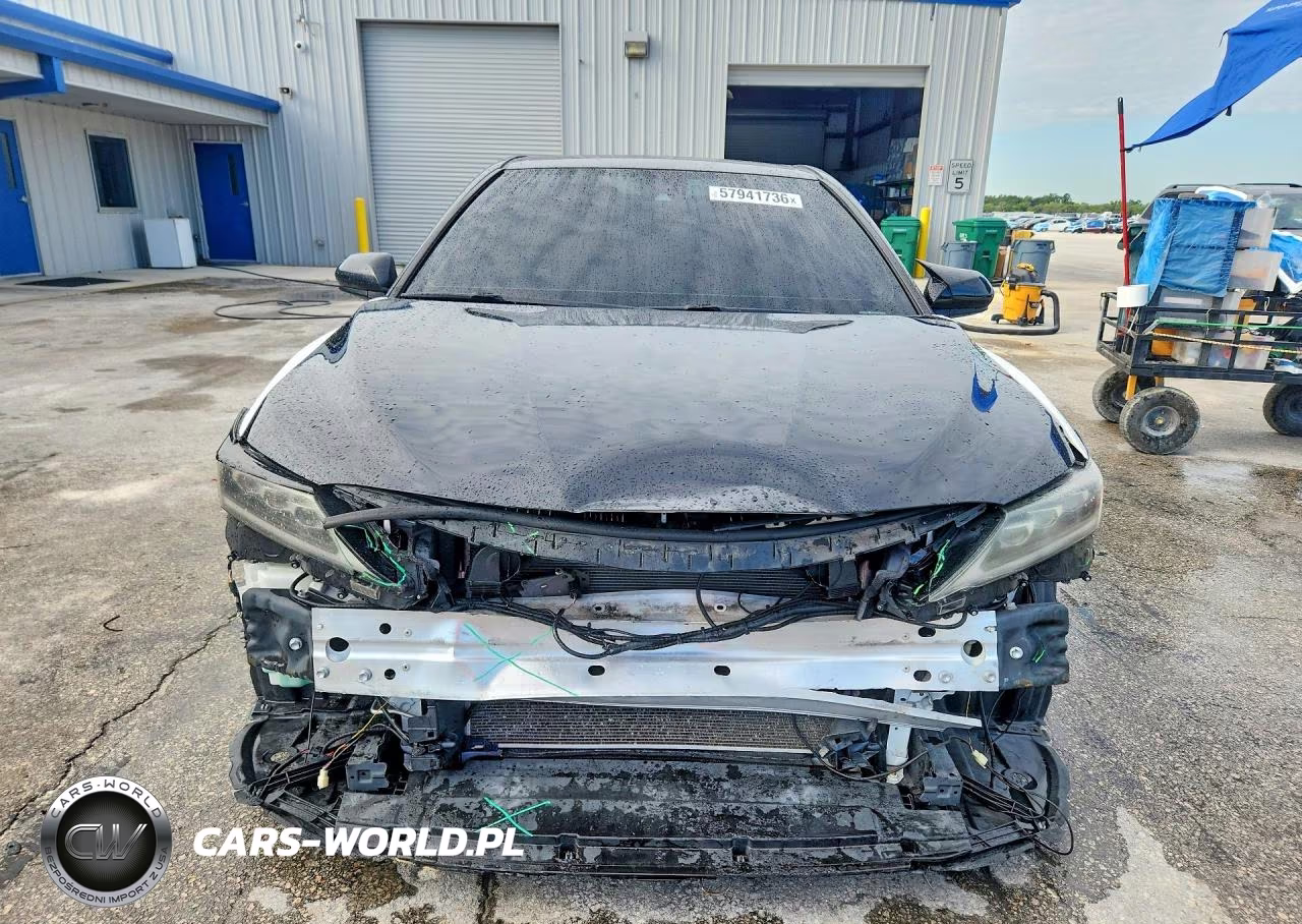 2020 Toyota Camry Se VIN:4T1G11AKXLU963322 - 5