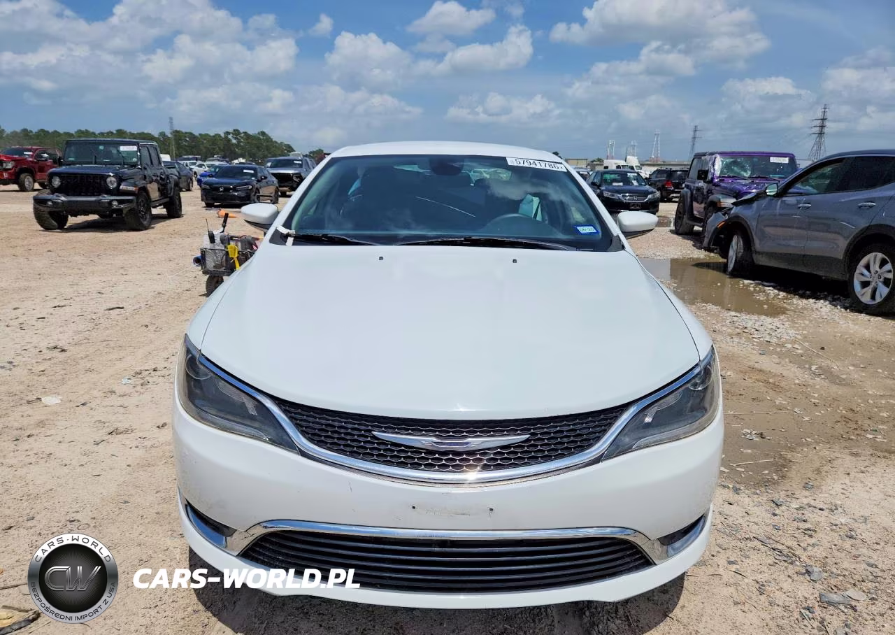 2016 Chrysler 200 Limited VIN:1C3CCCAB5GN106998 - 5