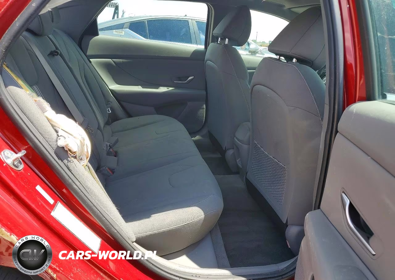 2025 Hyundai Elantra Sel VIN:KMHLS4DG3SU971488 - 10