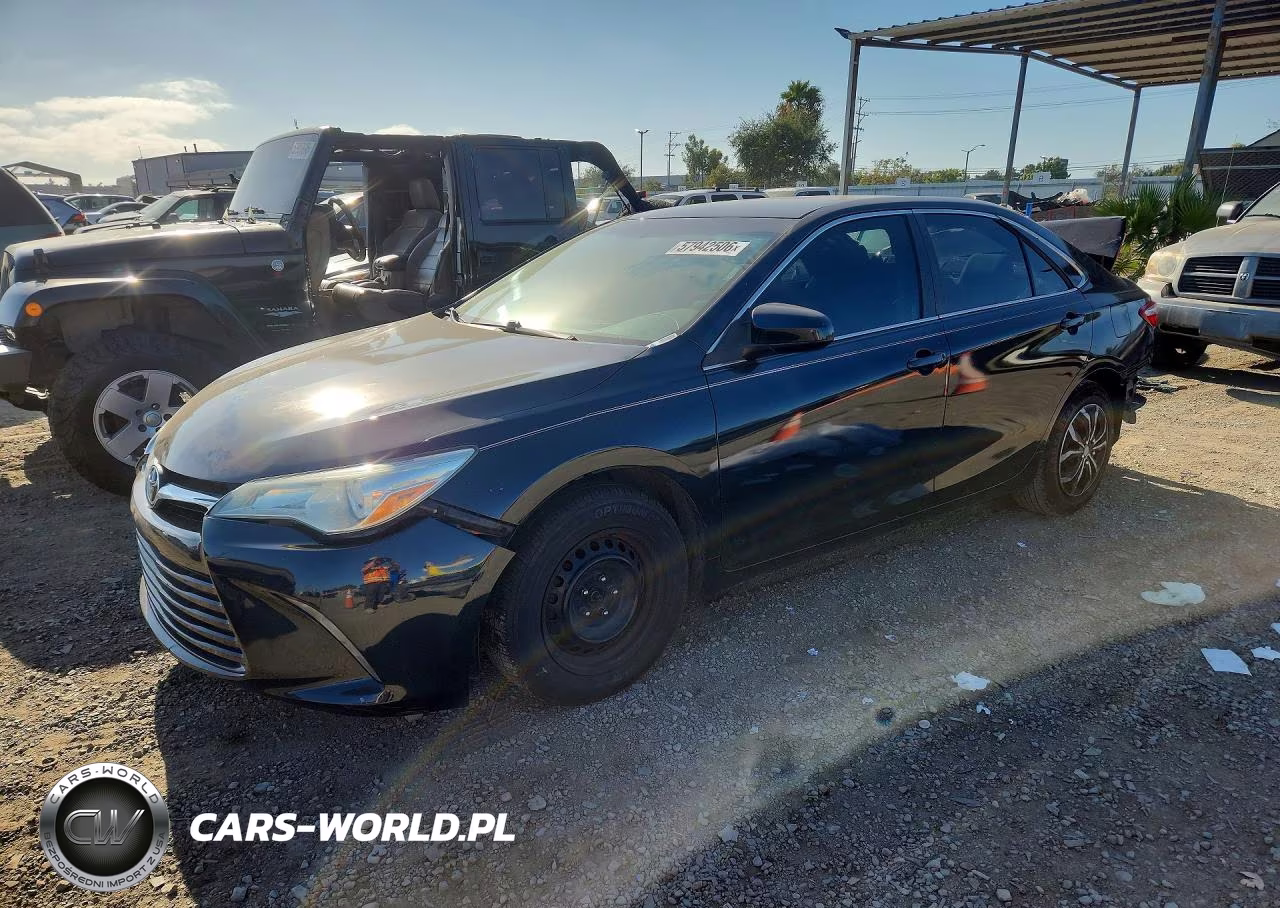 2015 Toyota Camry Le