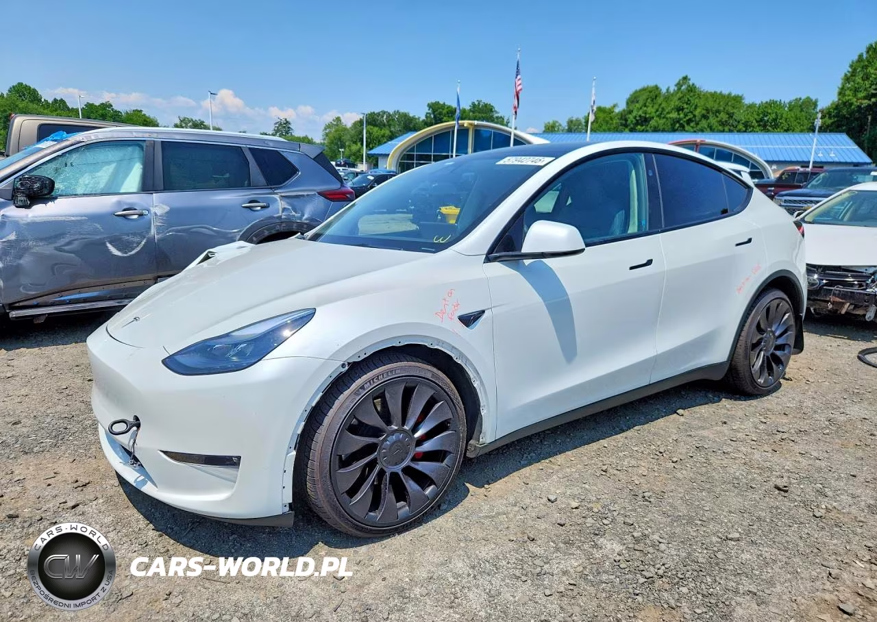 2023 Tesla Model Y – zdjęcie 1 z 12