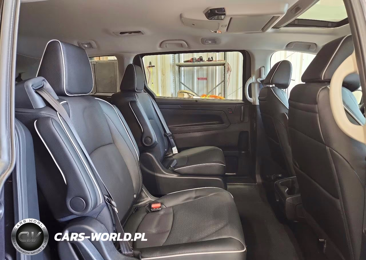 2026 Honda Odyssey Elite VIN:5FNRL6H92TB043703 - 11