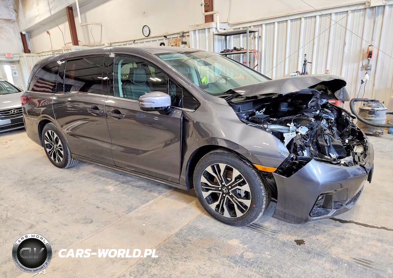 2026 Honda Odyssey Elite VIN:5FNRL6H92TB043703 - 4